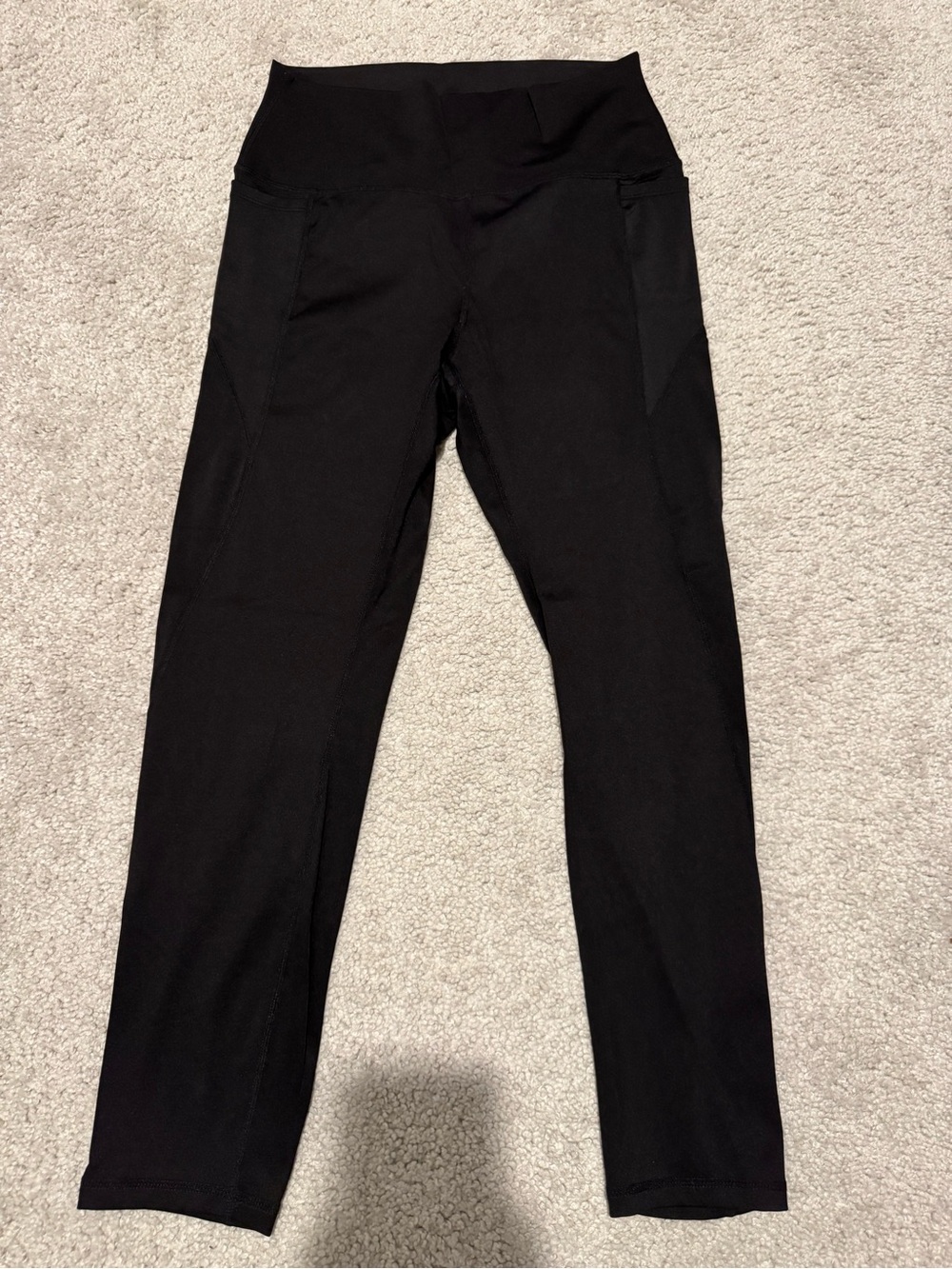 Love Tree Black High-Rise Leggings with Pockets